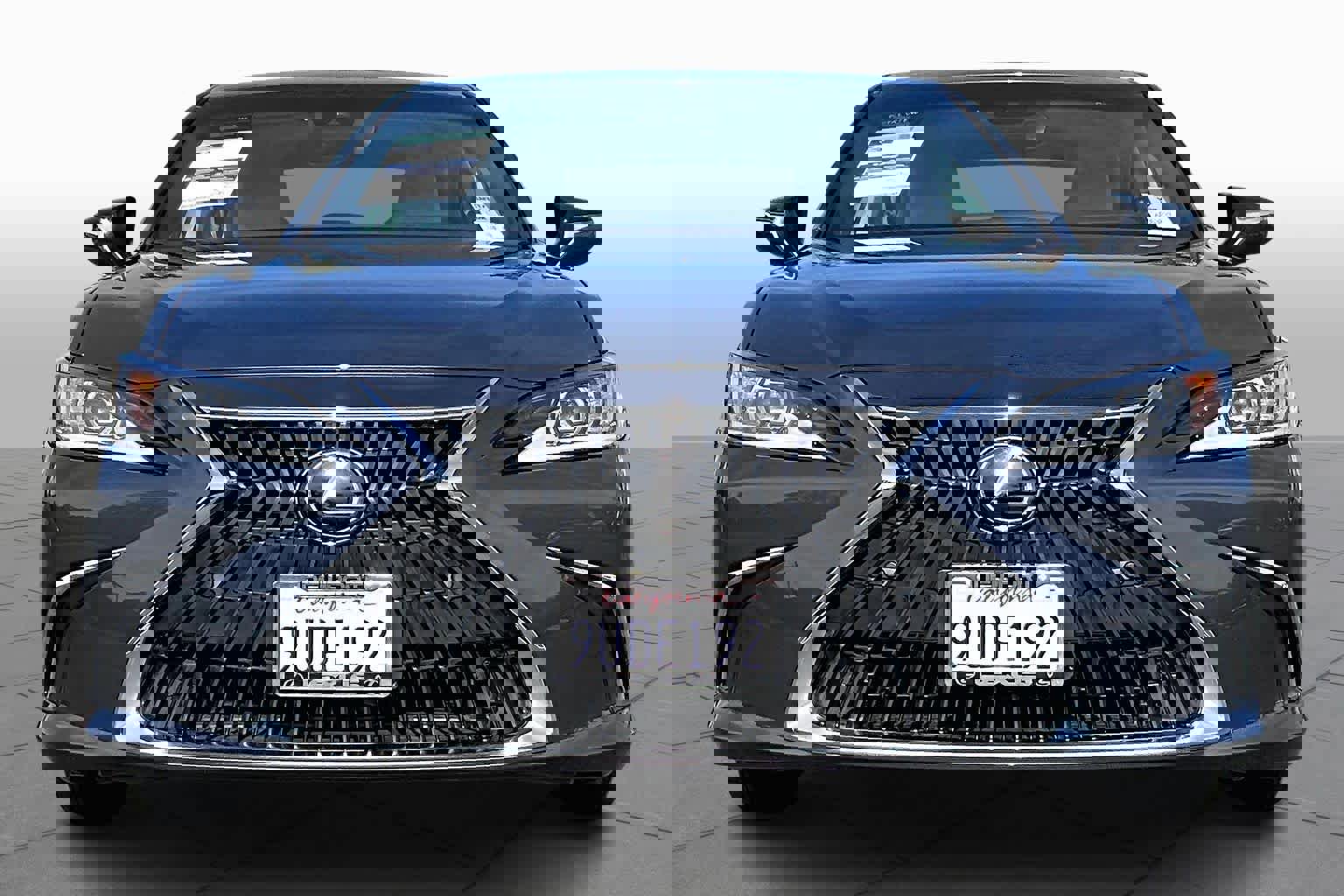 Certified 2025 Lexus ES 300h w/ Premium Package image 3