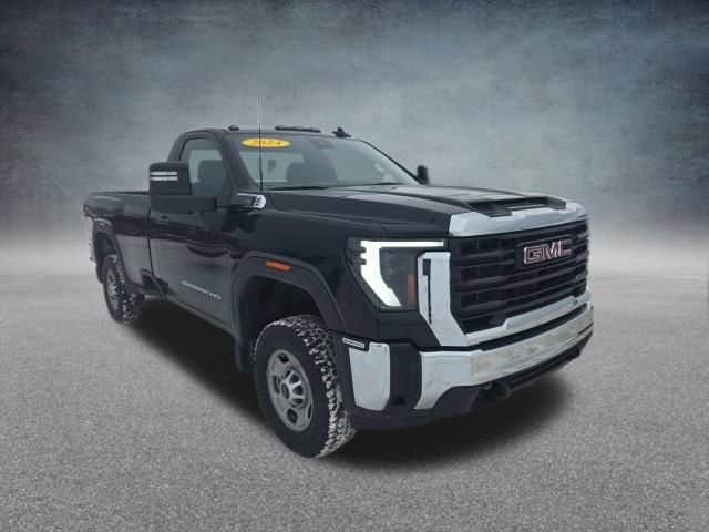 Used 2024 GMC Sierra 2500 Pro w/ X31 Off-Road Package image 2