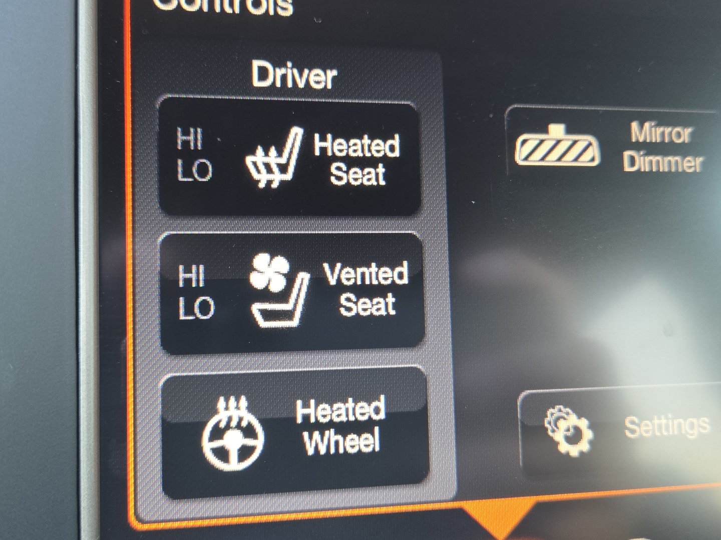 Used 2016 Jeep Grand Cherokee Overland RWD image 5