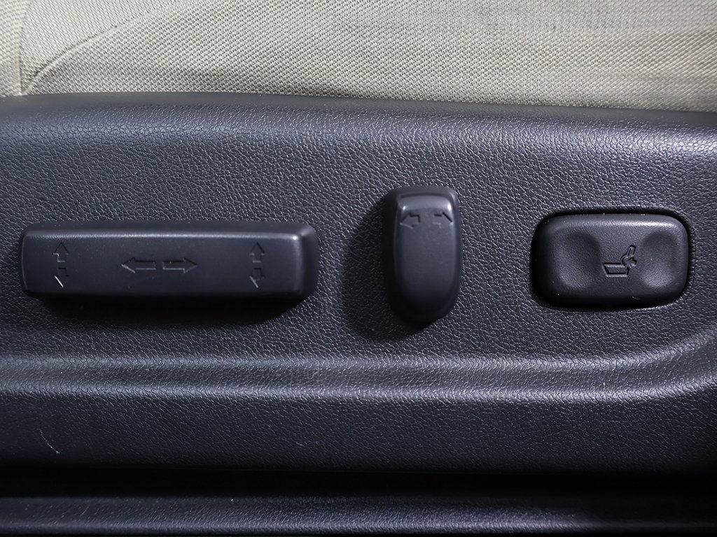 Used 2015 Honda CR-V EX image 27