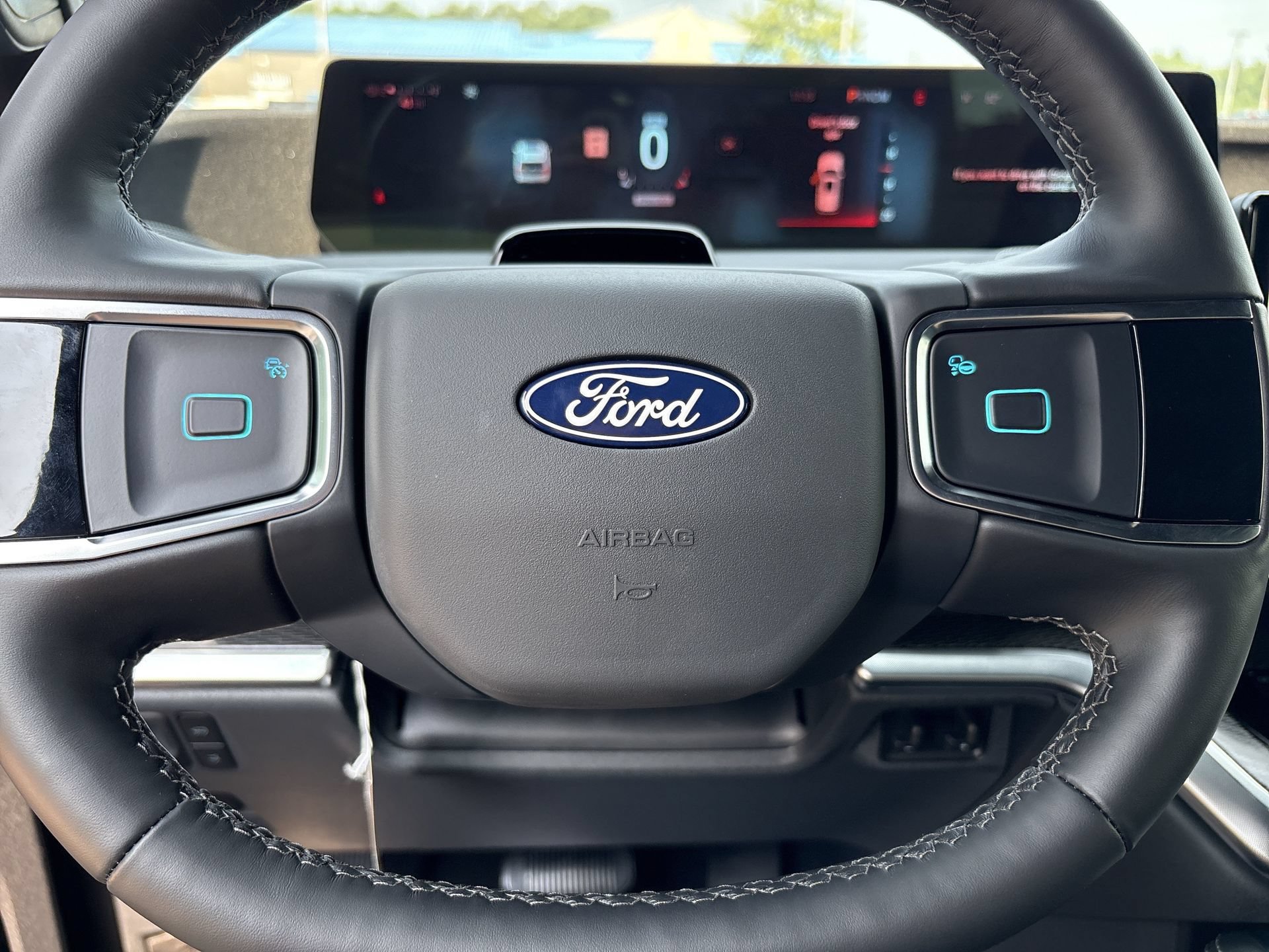 New 2027 Ford Expedition Platinum w/ Stealth Appearance Package RWD image 16