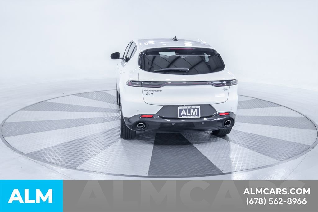 Used 2024 Dodge Hornet R/T image 9