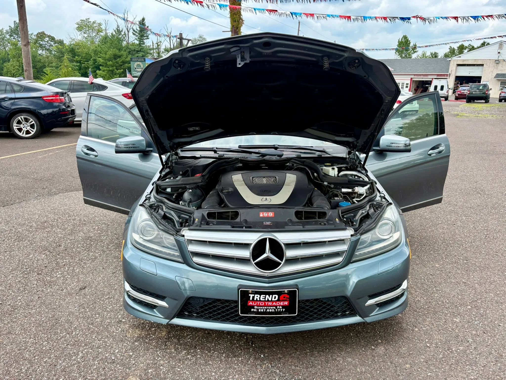 Used 2012 Mercedes-Benz C 300 4MATIC Sedan image 9