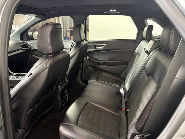 Certified 2024 Ford Edge ST-Line AWD/4WD image 28
