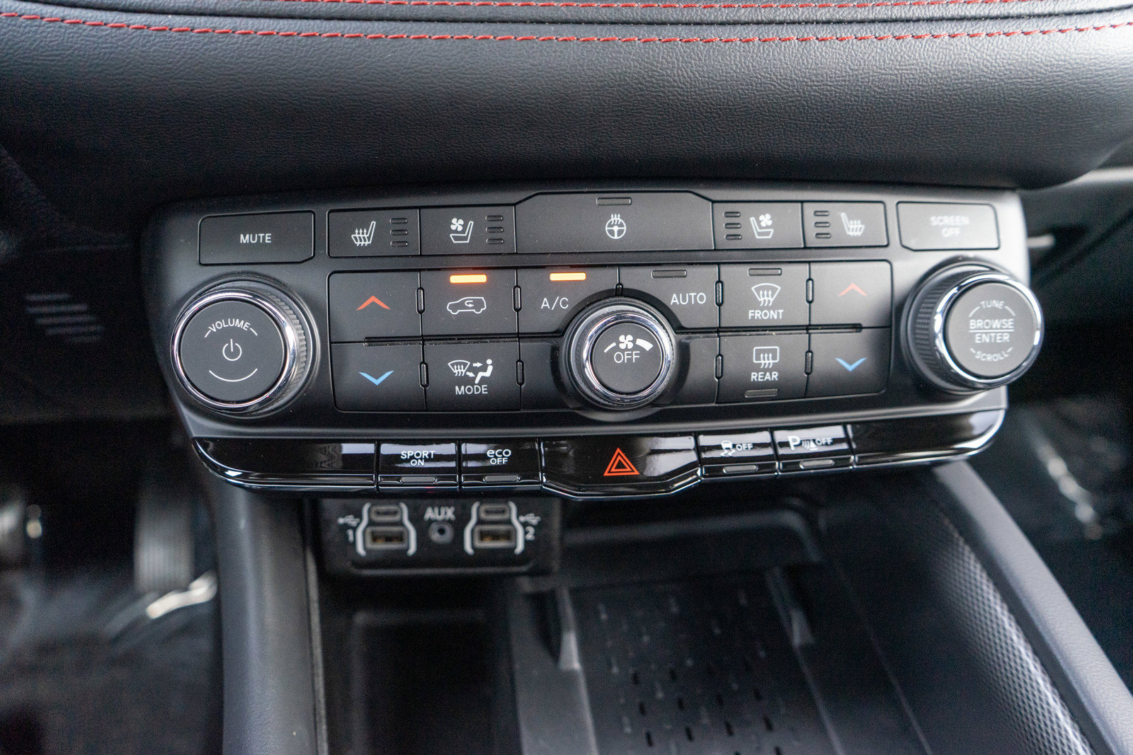 Used 2025 Dodge Durango R/T AWD/4WD image 20