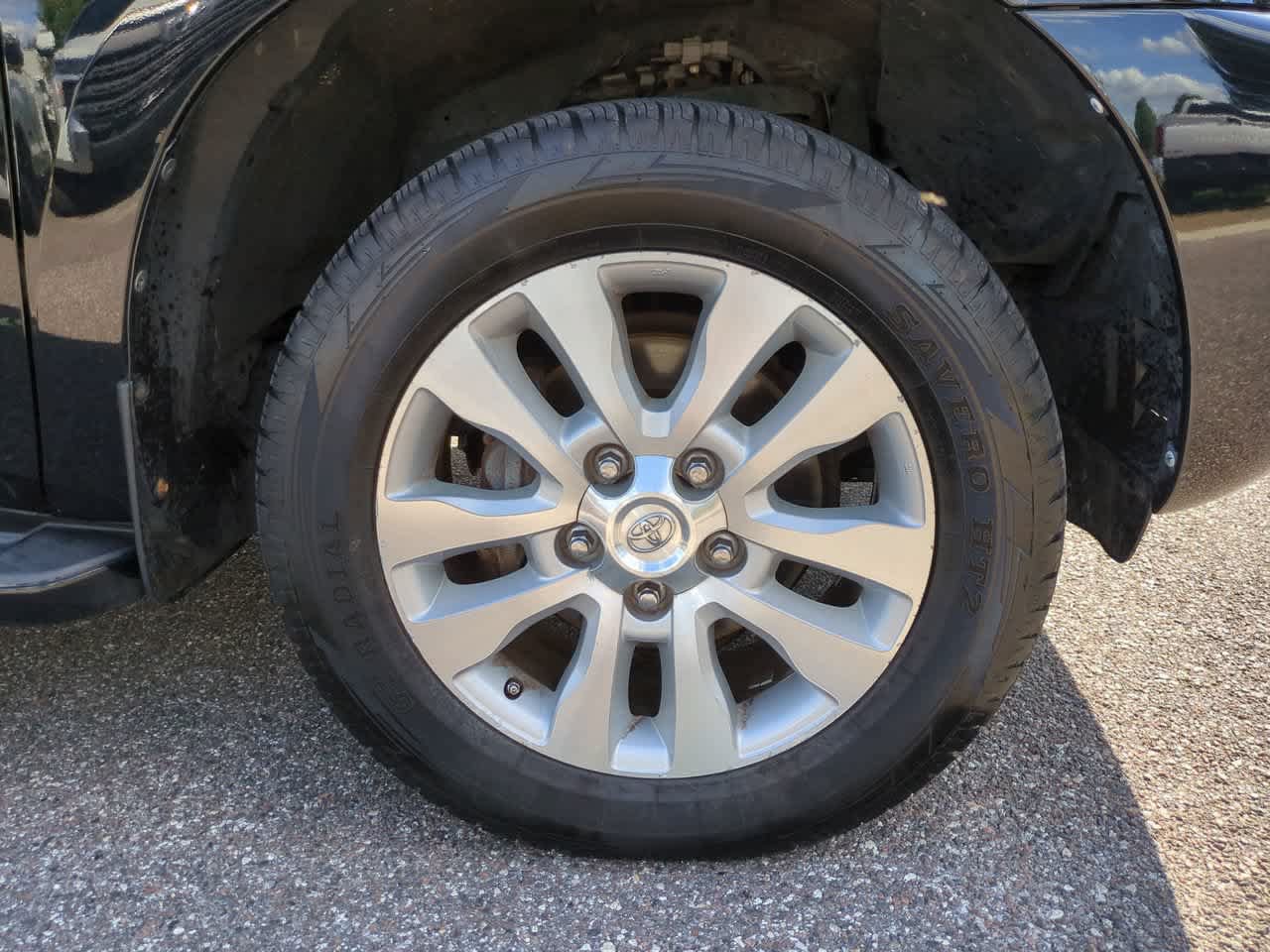Used 2018 Toyota Sequoia Platinum AWD/4WD image 11