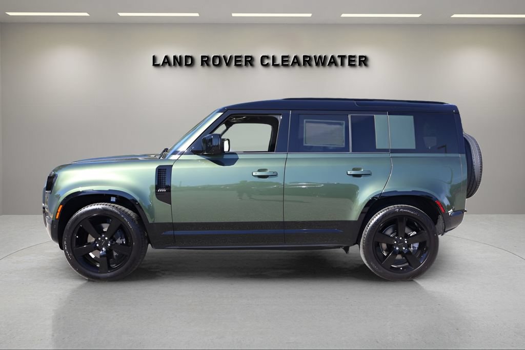 New 2026 Land Rover Defender 110 X-Dynamic SE AWD/4WD image 2