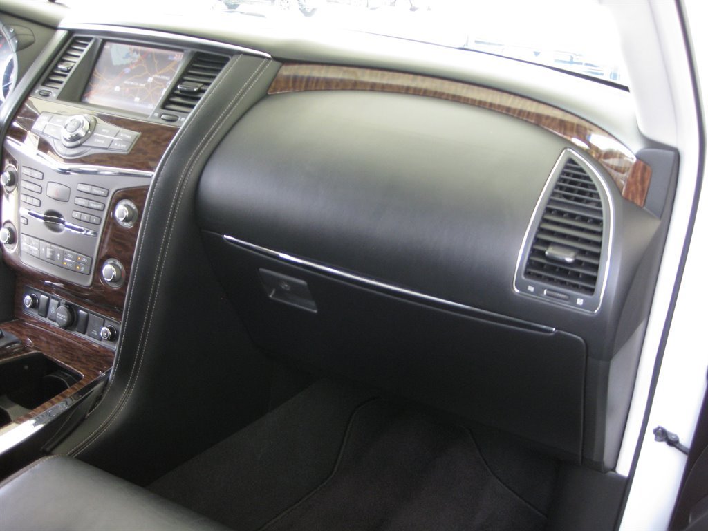 Used 2017 Nissan Armada Platinum w/ Captain Seat Package AWD/4WD image 34