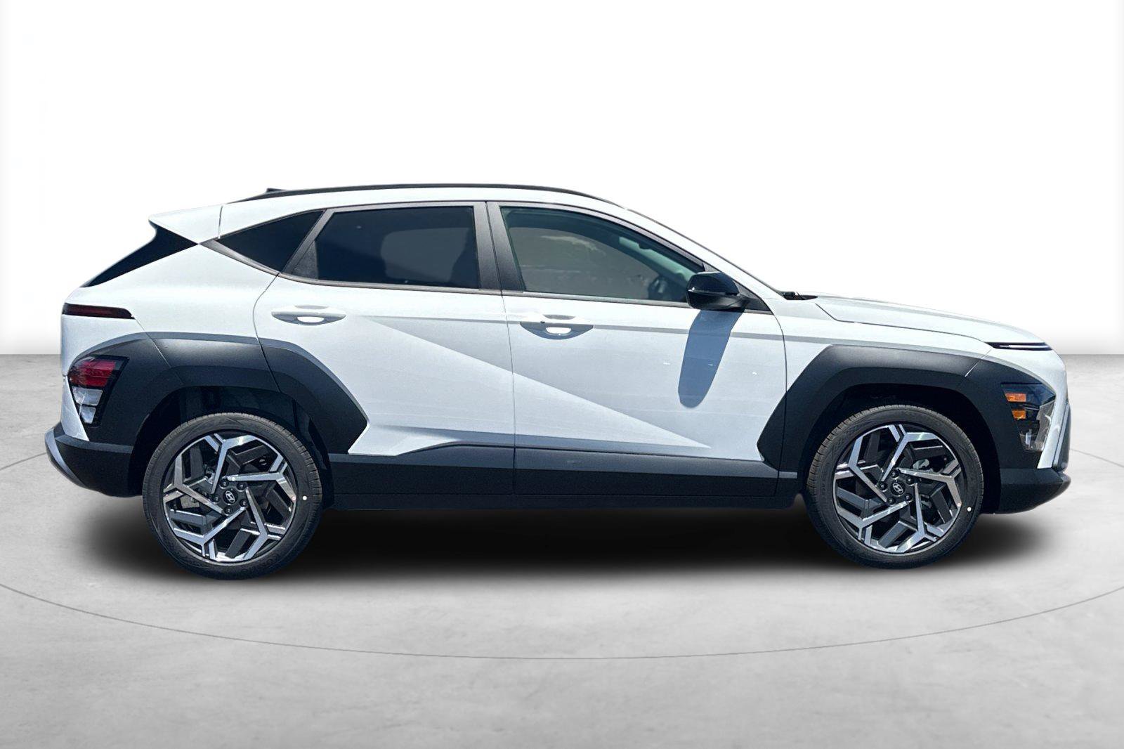 New 2026 Hyundai Kona SEL Premium FWD image 7