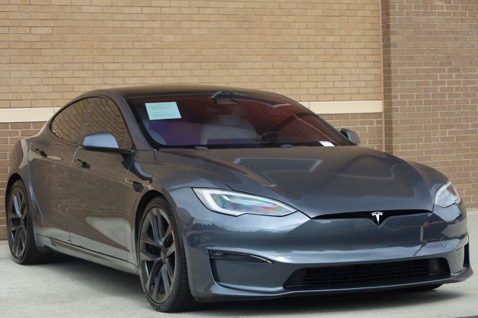 Used 2022 Tesla Model S Plaid AWD/4WD image 7