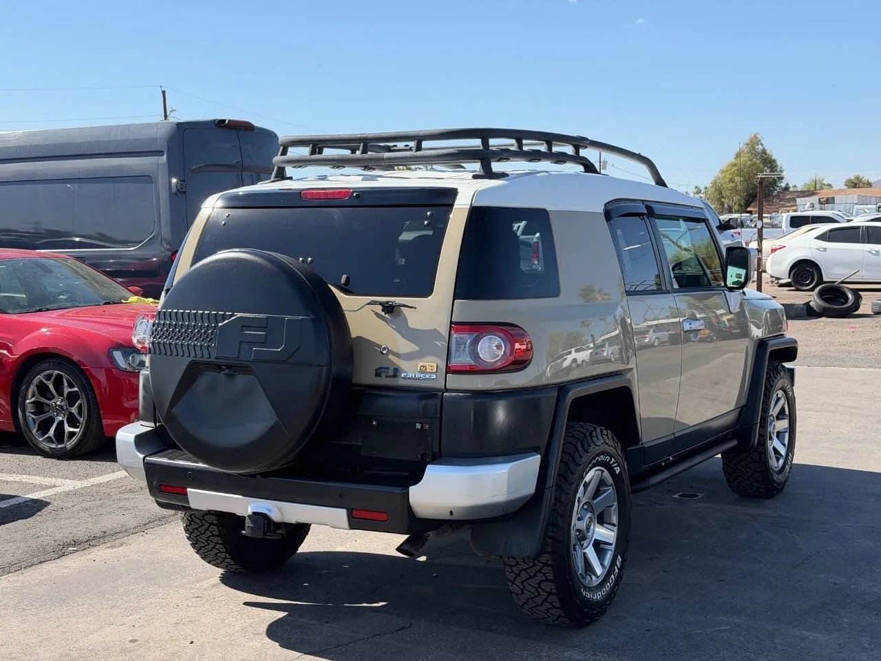 Used 2014 Toyota FJ Cruiser 4WD w/ Upgrade Package image 12