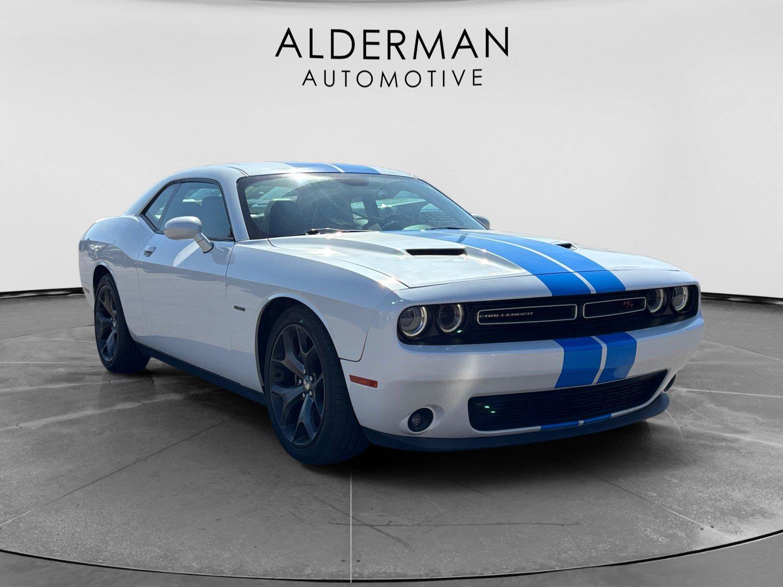 Used 2015 Dodge Challenger R/T Plus RWD image 7