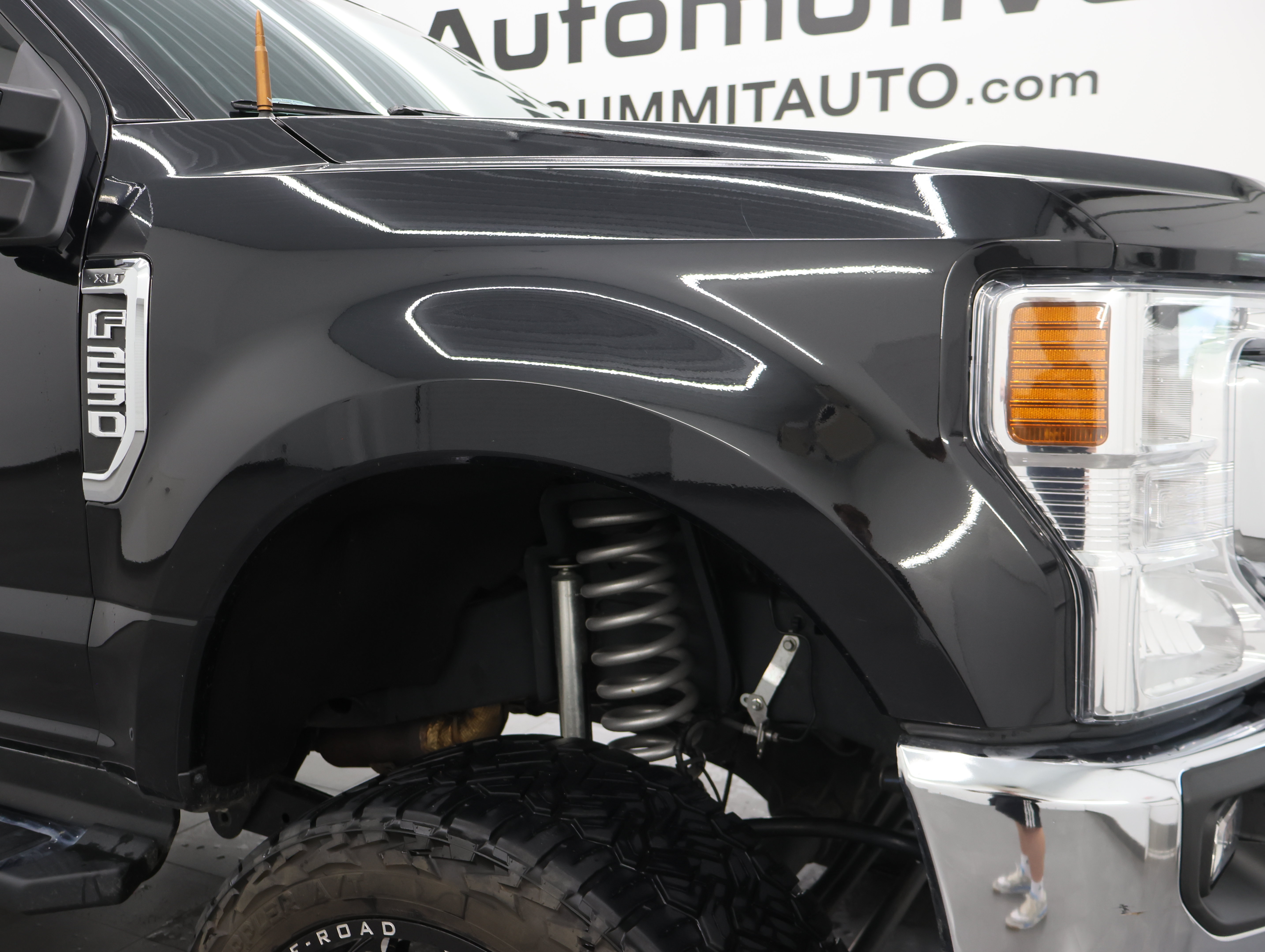Used 2021 Ford F250 XLT w/ XLT Premium Package AWD/4WD image 23
