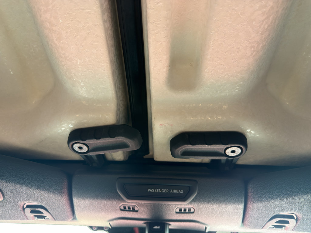 Used 2018 Jeep Wrangler Unlimited Rubicon AWD/4WD image 16