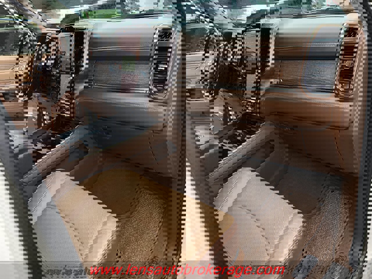 Used 2020 RAM 3500 Limited image 42