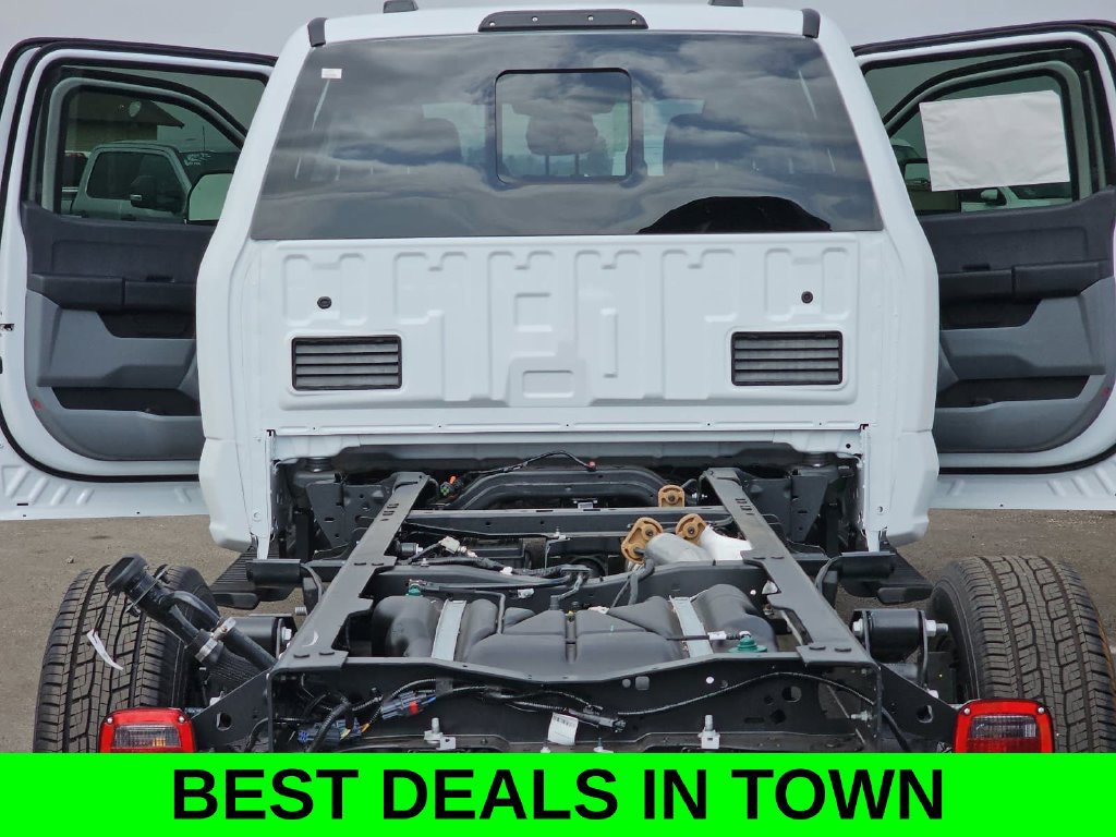 New 2026 Ford F350 XL w/ XL Chrome Package AWD/4WD image 12