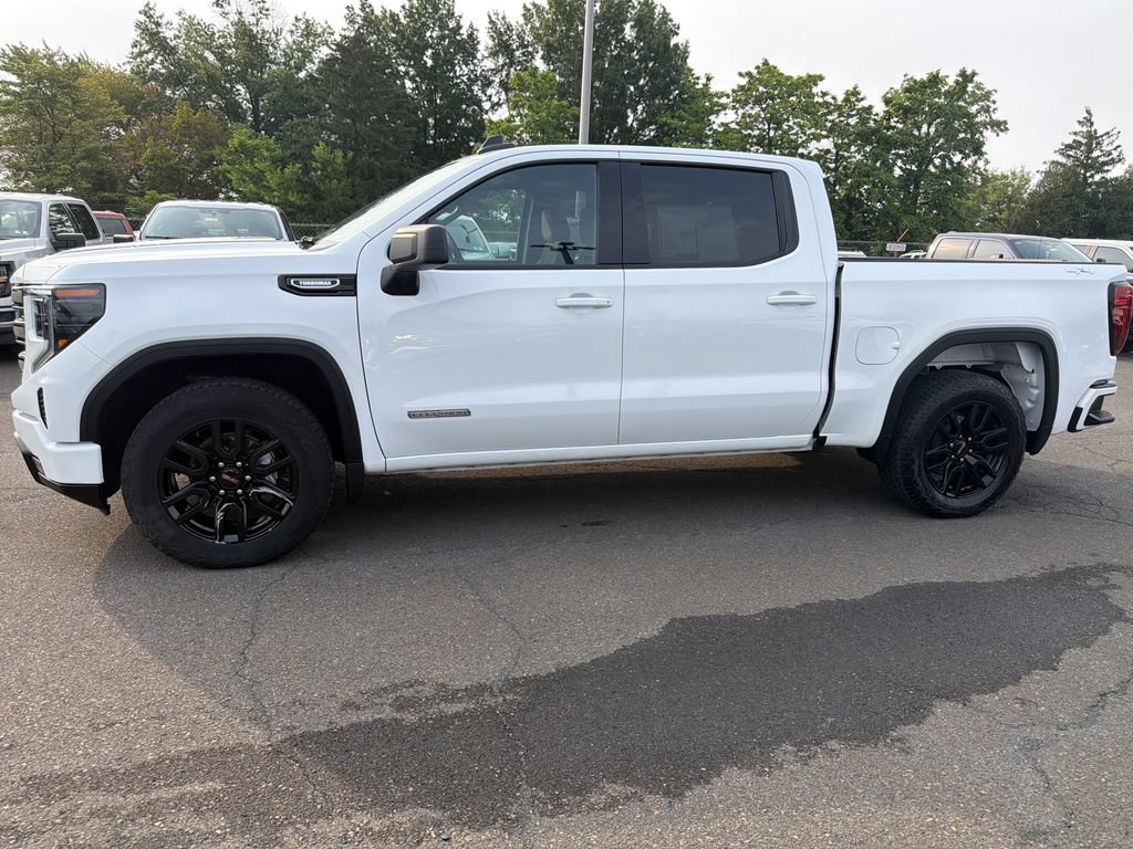 Used 2024 GMC Sierra 1500 Elevation AWD/4WD image 2