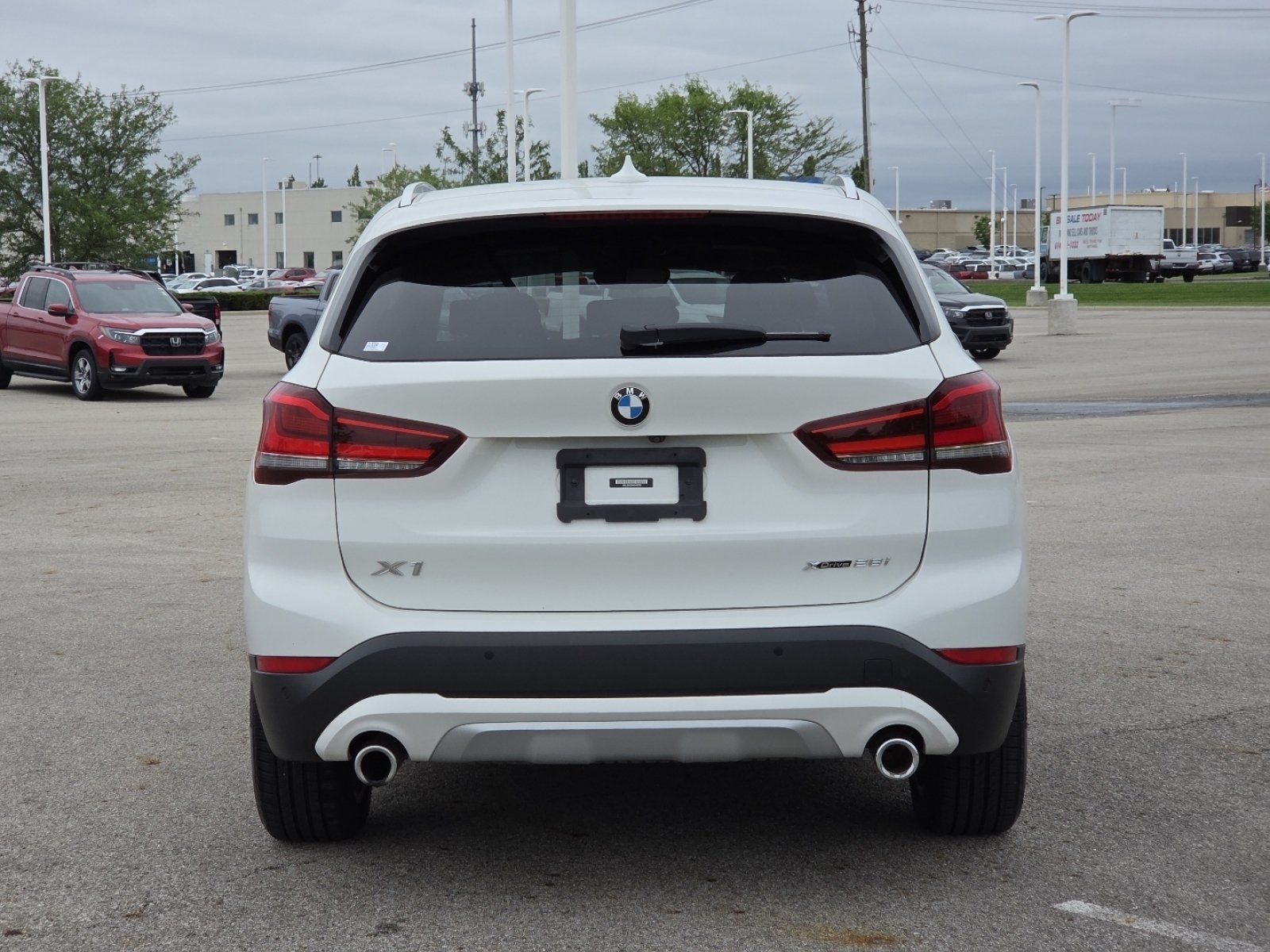 Used 2022 BMW X1 xDrive28i w/ Convenience Package AWD/4WD image 18