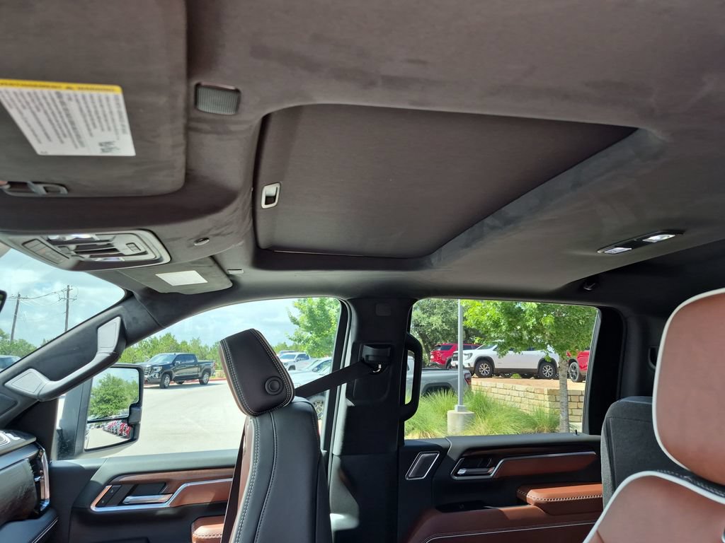 New 2026 GMC Sierra 3500 Denali Ultimate w/ LPO, Black Badging Package AWD/4WD image 34