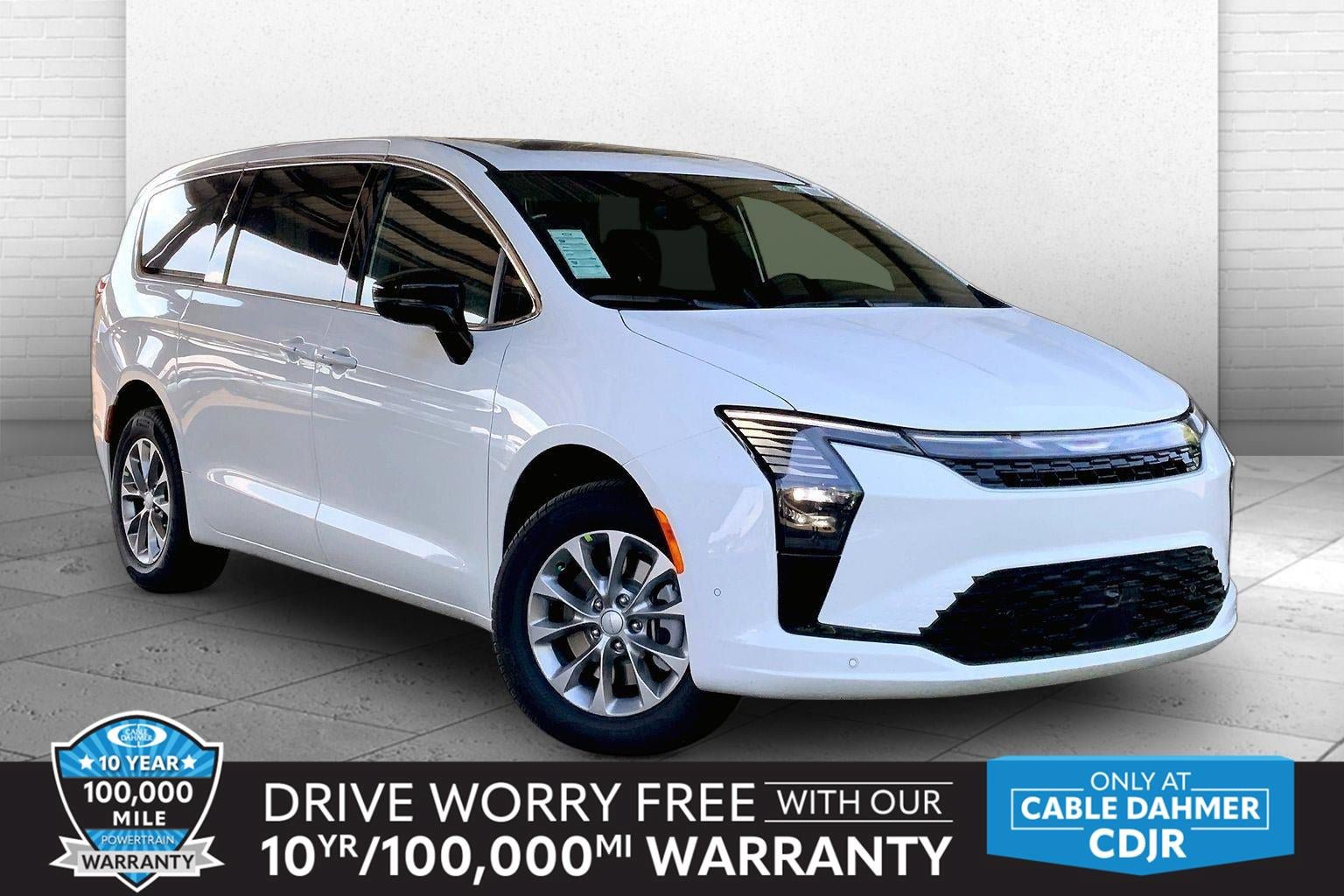 New 2027 Chrysler Pacifica Select w/ Family Tech Group
