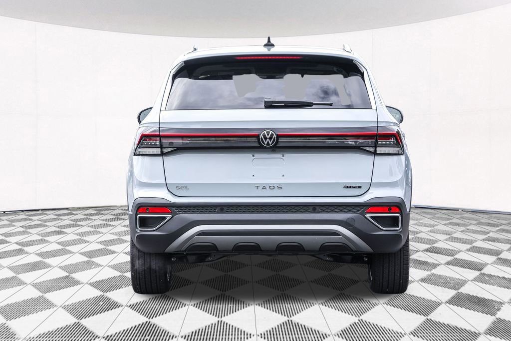 Used 2025 Volkswagen Taos SEL image 13