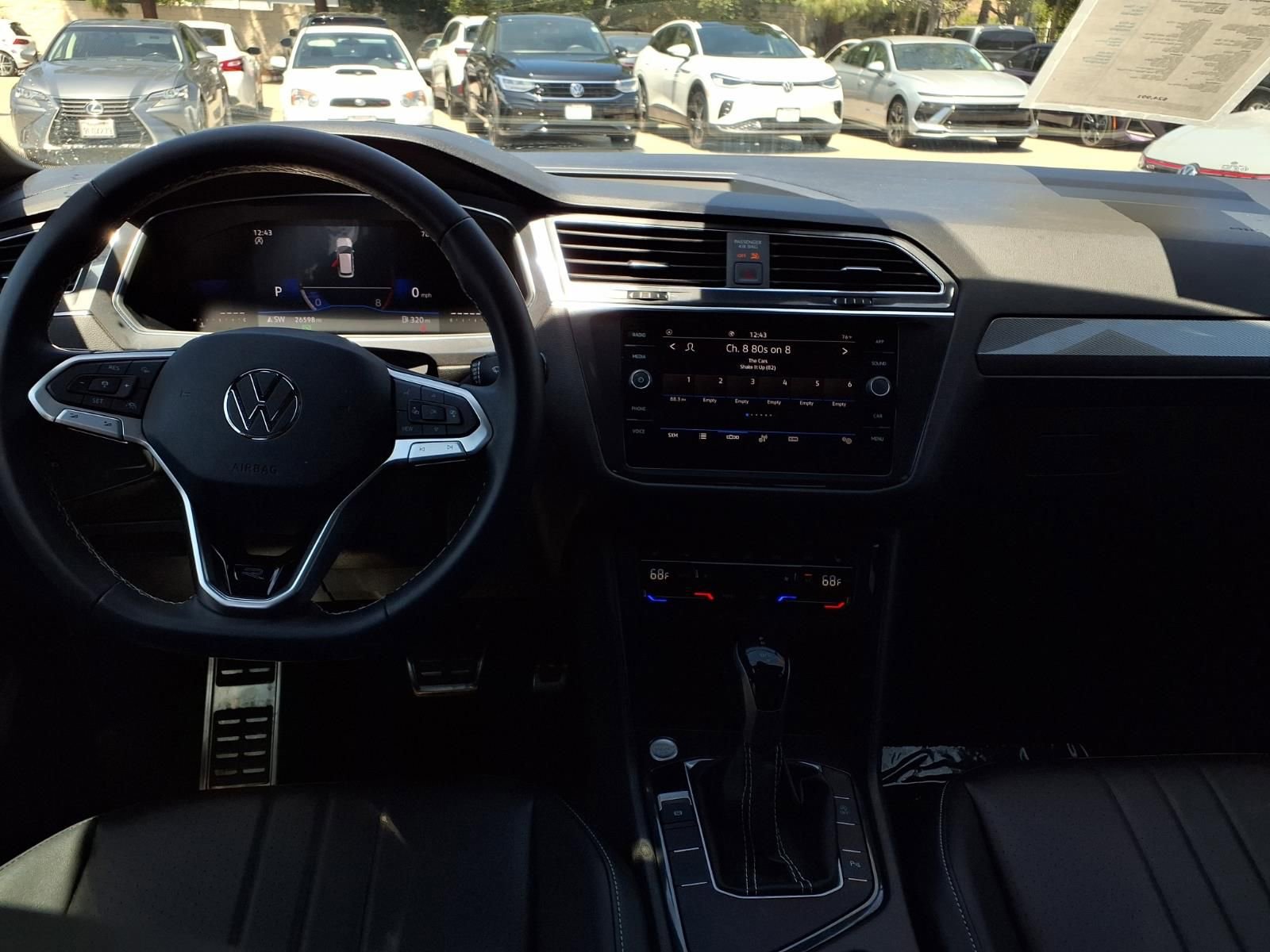 Certified 2023 Volkswagen Tiguan SE R-Line FWD image 22