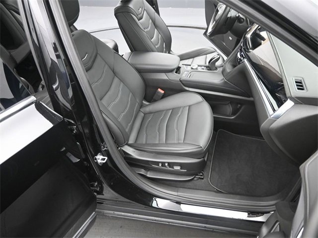 Used 2025 Cadillac XT6 Premium Luxury w/ Platinum Package image 21