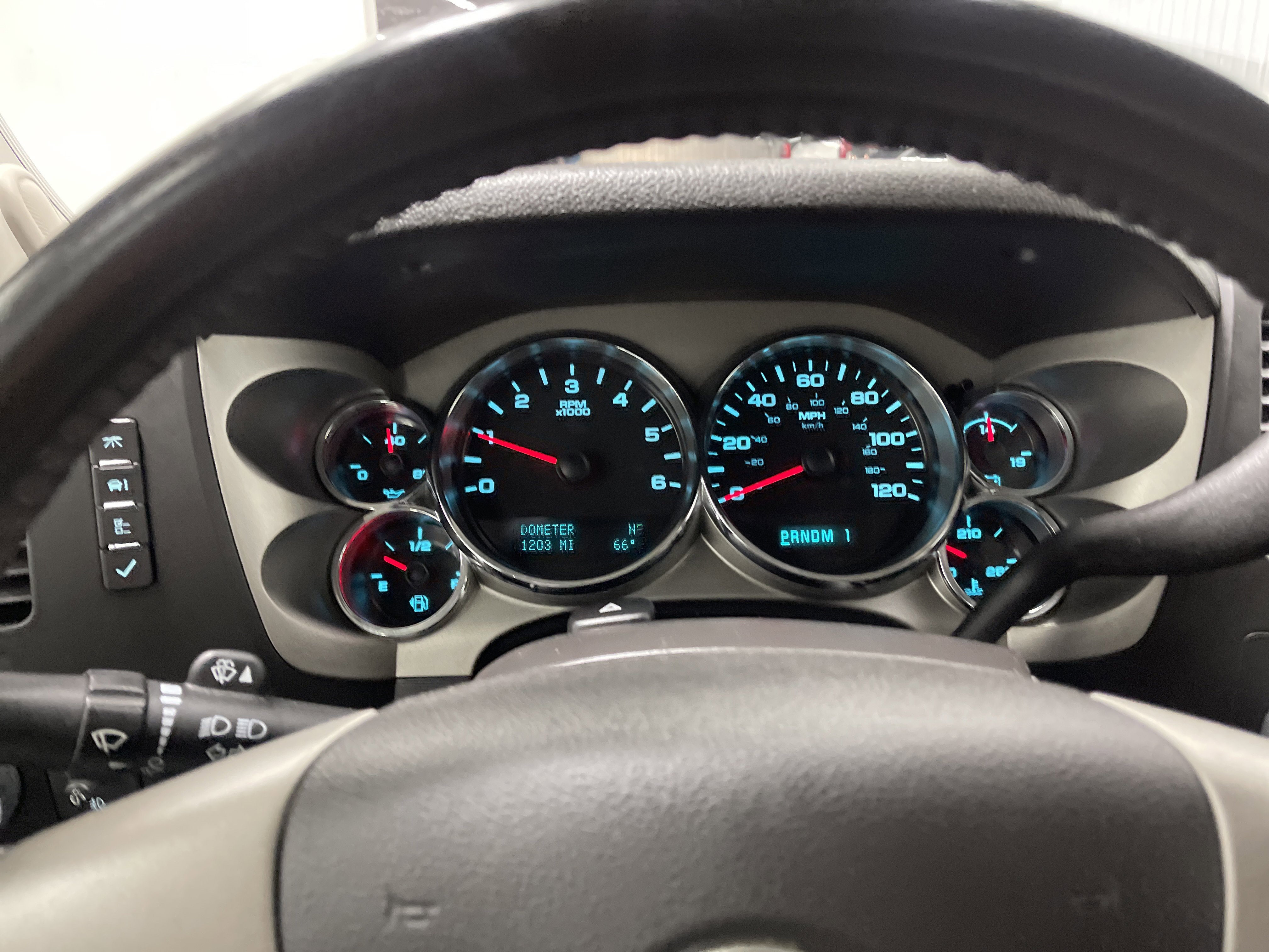 Used 2014 Chevrolet Silverado 2500 LT w/ Interior Plus Package image 30