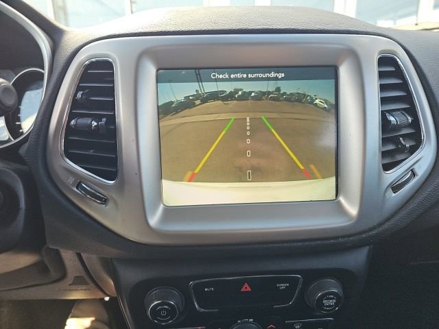 Used 2020 Jeep Compass Latitude image 19