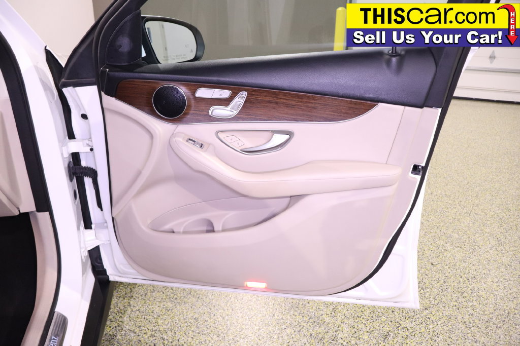 Used 2022 Mercedes-Benz GLC 300 image 42