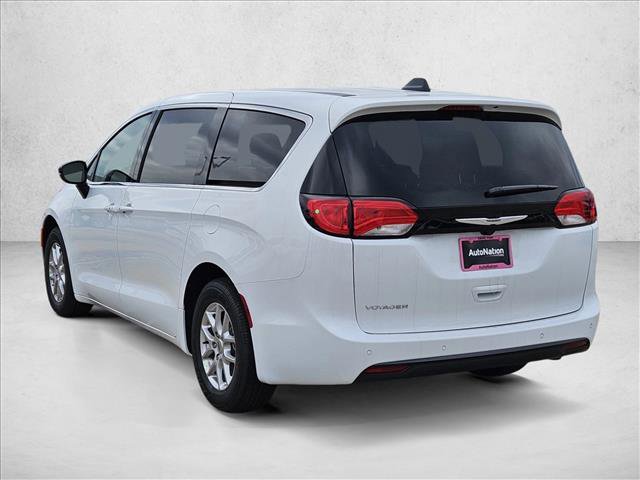 New 2025 Chrysler Voyager LX image 7