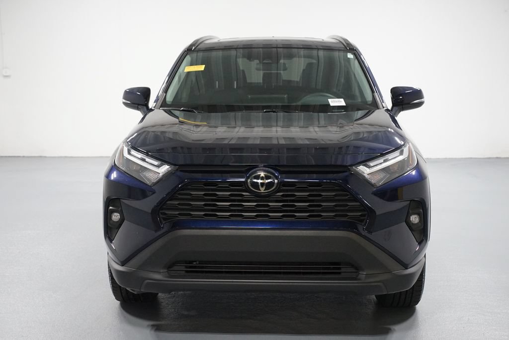 Used 2023 Toyota RAV4 XLE Premium AWD/4WD image 2