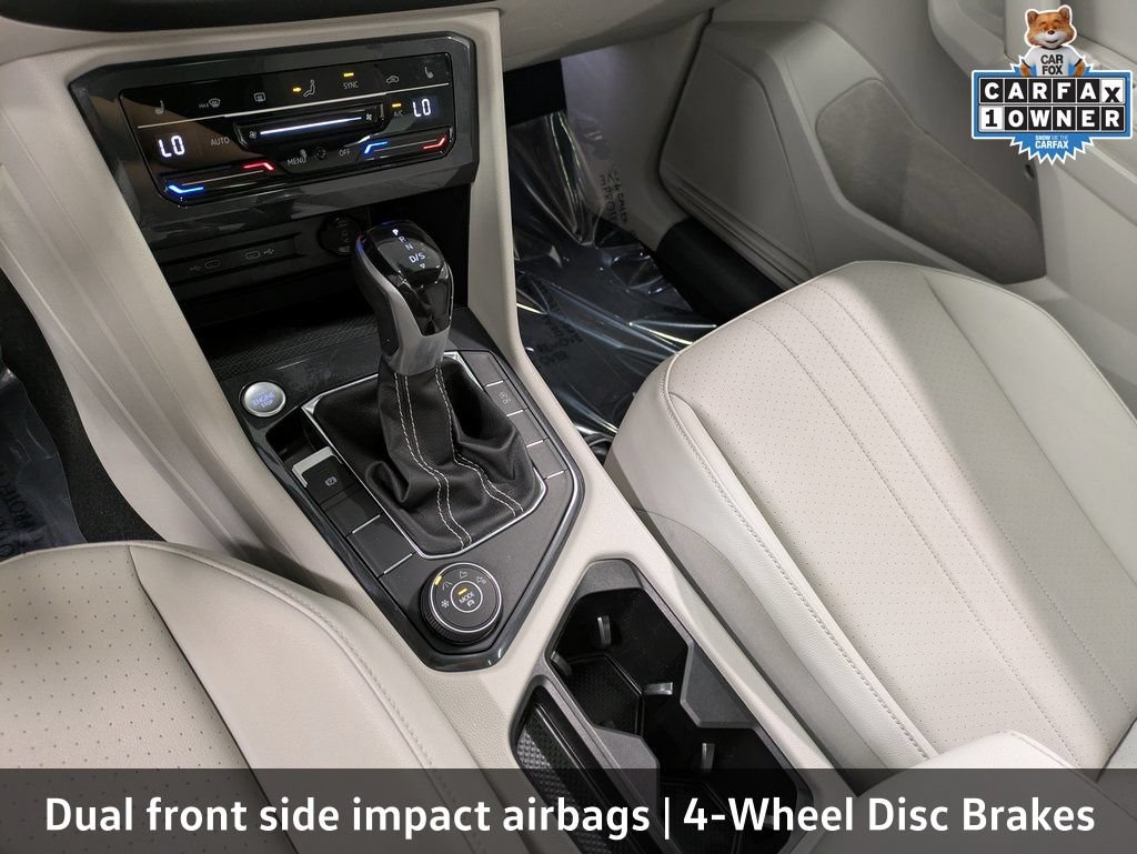 Used 2022 Volkswagen Tiguan SE w/ Panoramic Sunroof Package AWD/4WD image 19