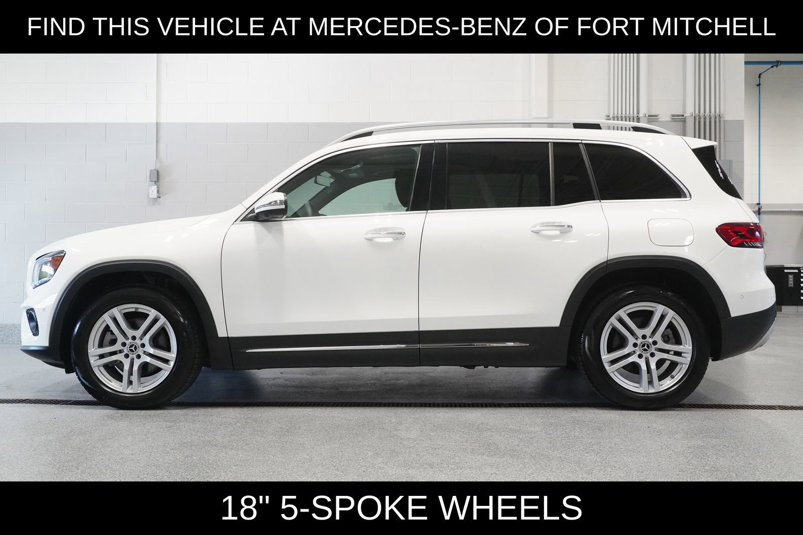 Used 2023 Mercedes-Benz GLB 250 4MATIC image 3