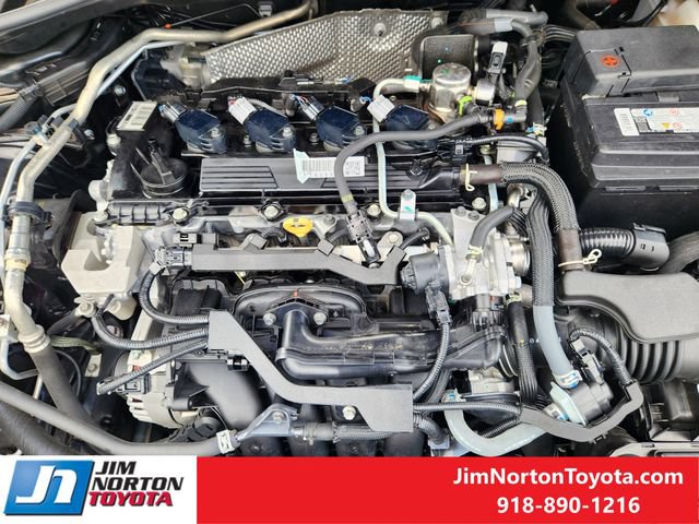 Used 2024 Toyota Corolla Cross LE FWD image 30