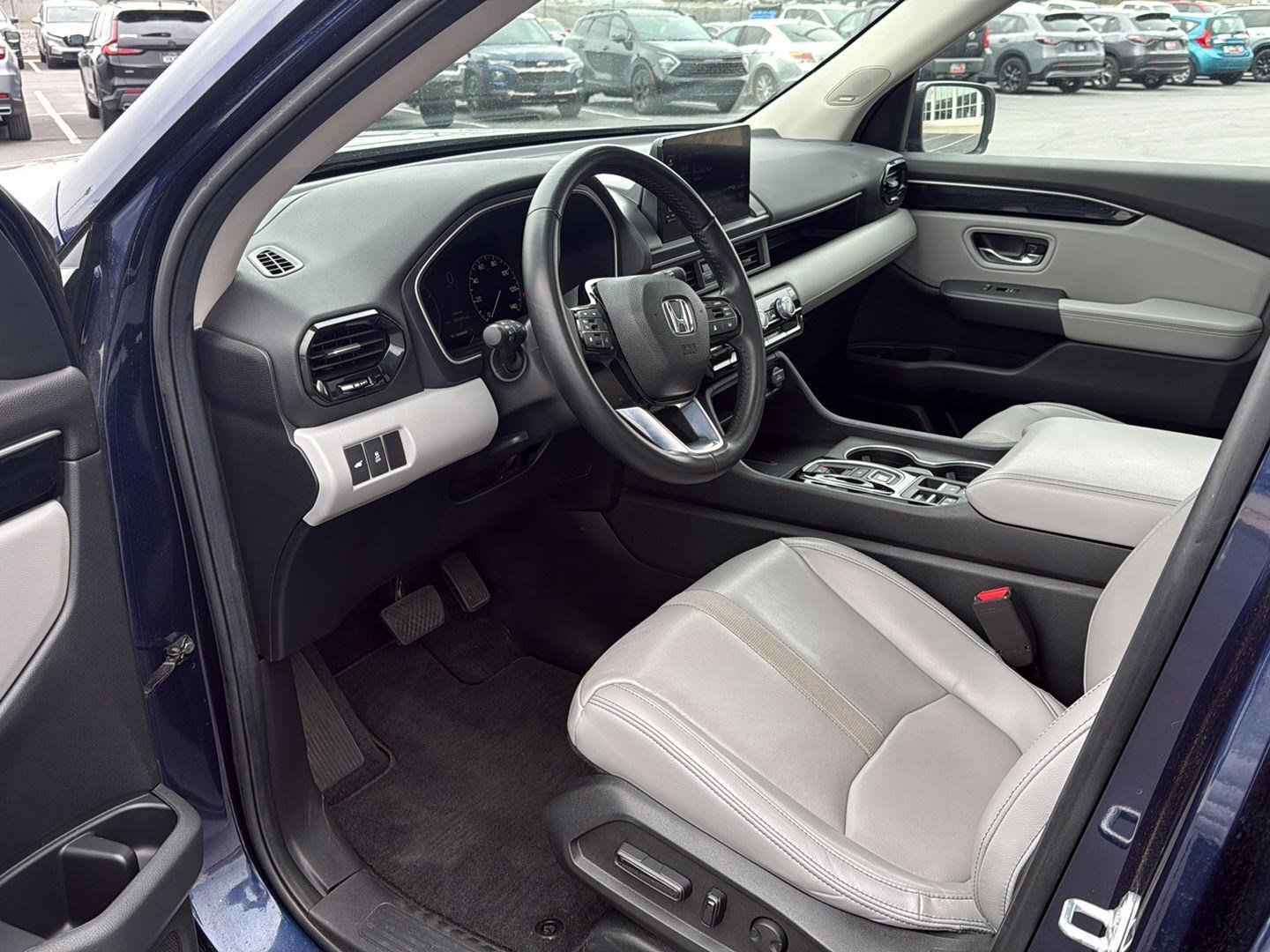 Certified 2023 Honda Pilot Touring image 18