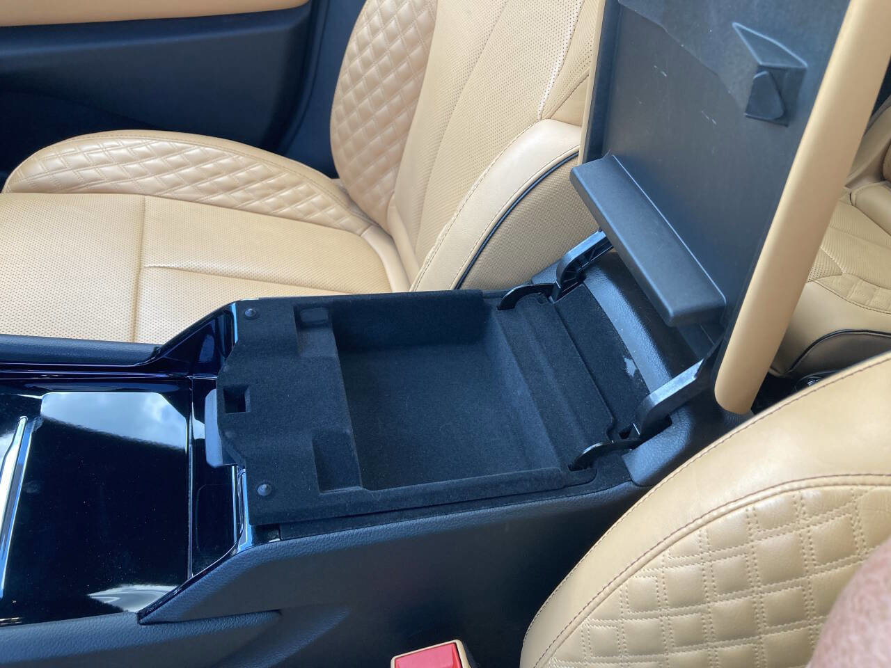 Used 2023 Jeep Grand Cherokee L Summit w/ Advanced Protech Group IV image 69