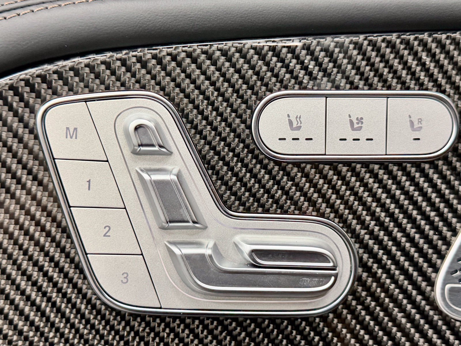 Used 2024 Mercedes-Benz GLS 63 AMG 4MATIC image 22