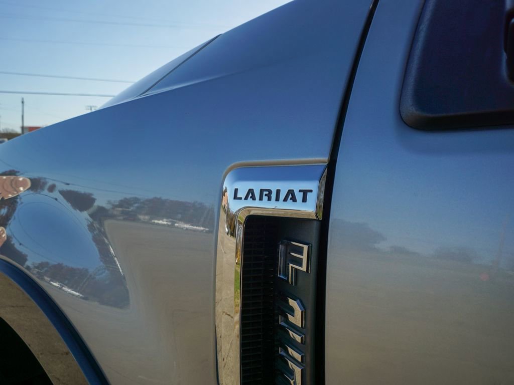Used 2020 Ford F250 Lariat w/ Chrome Package image 3