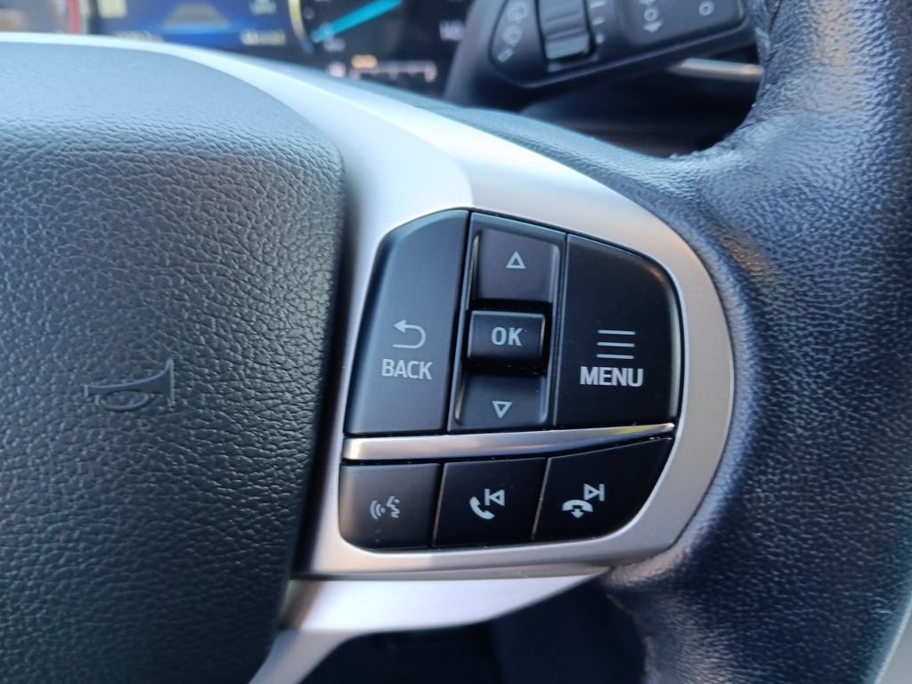 Used 2023 Ford Explorer Limited AWD/4WD image 14