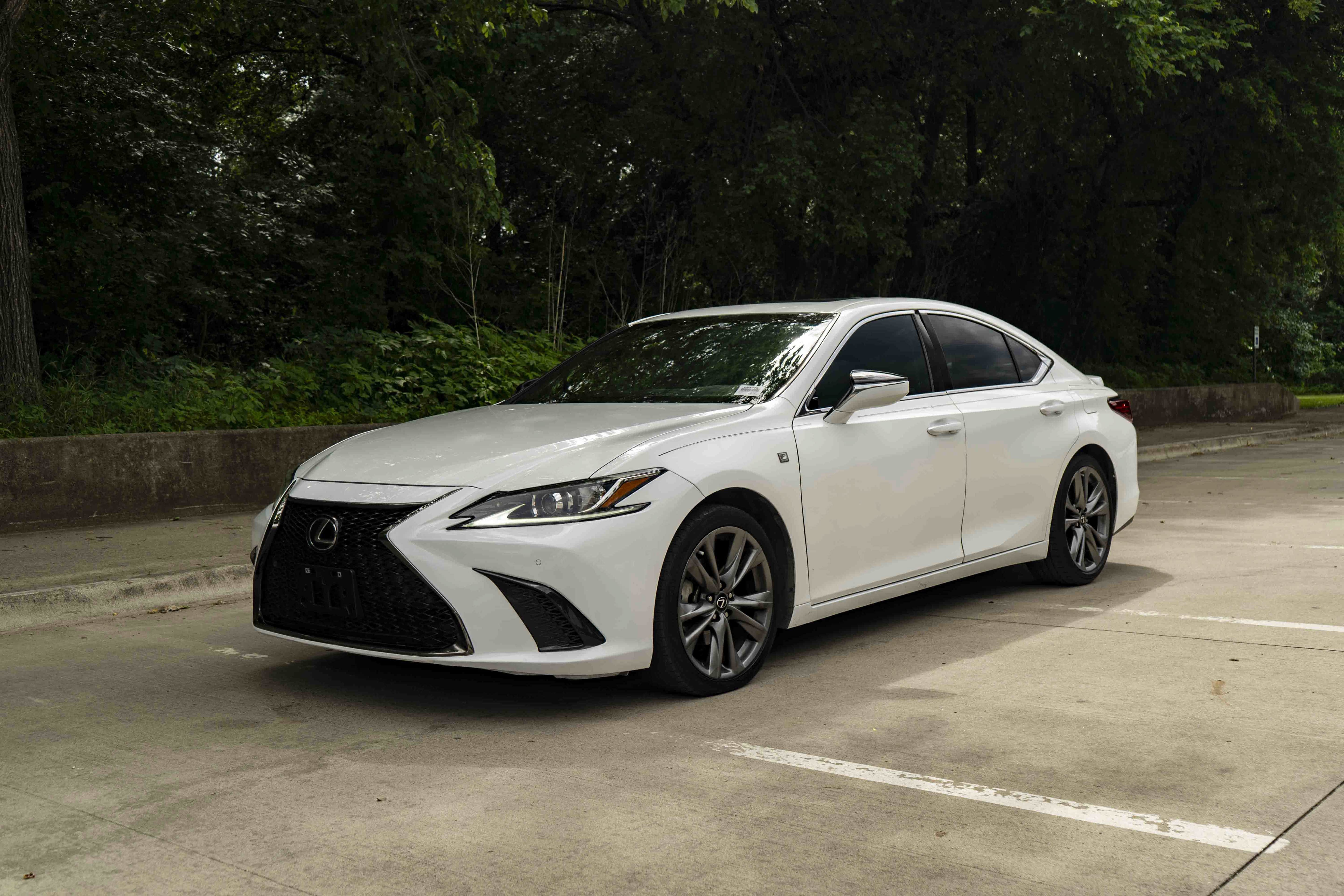Used 2021 Lexus ES 350 F Sport w/ Accessory Package FWD image 4