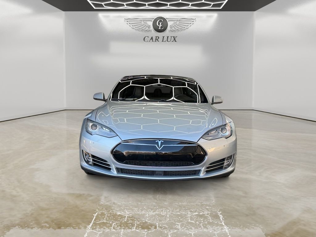 Used 2015 Tesla Model S 70D image 8