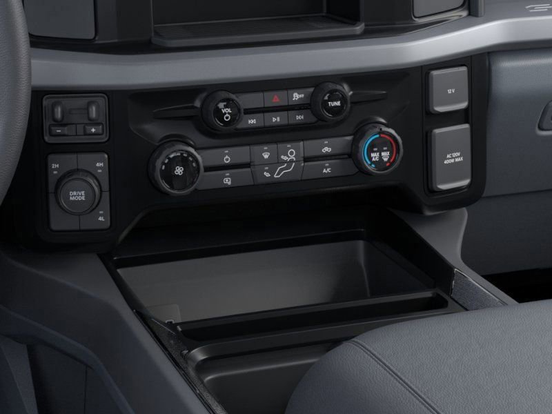 New 2026 Ford F350 4x4 Crew Cab DRW Super Duty image 44