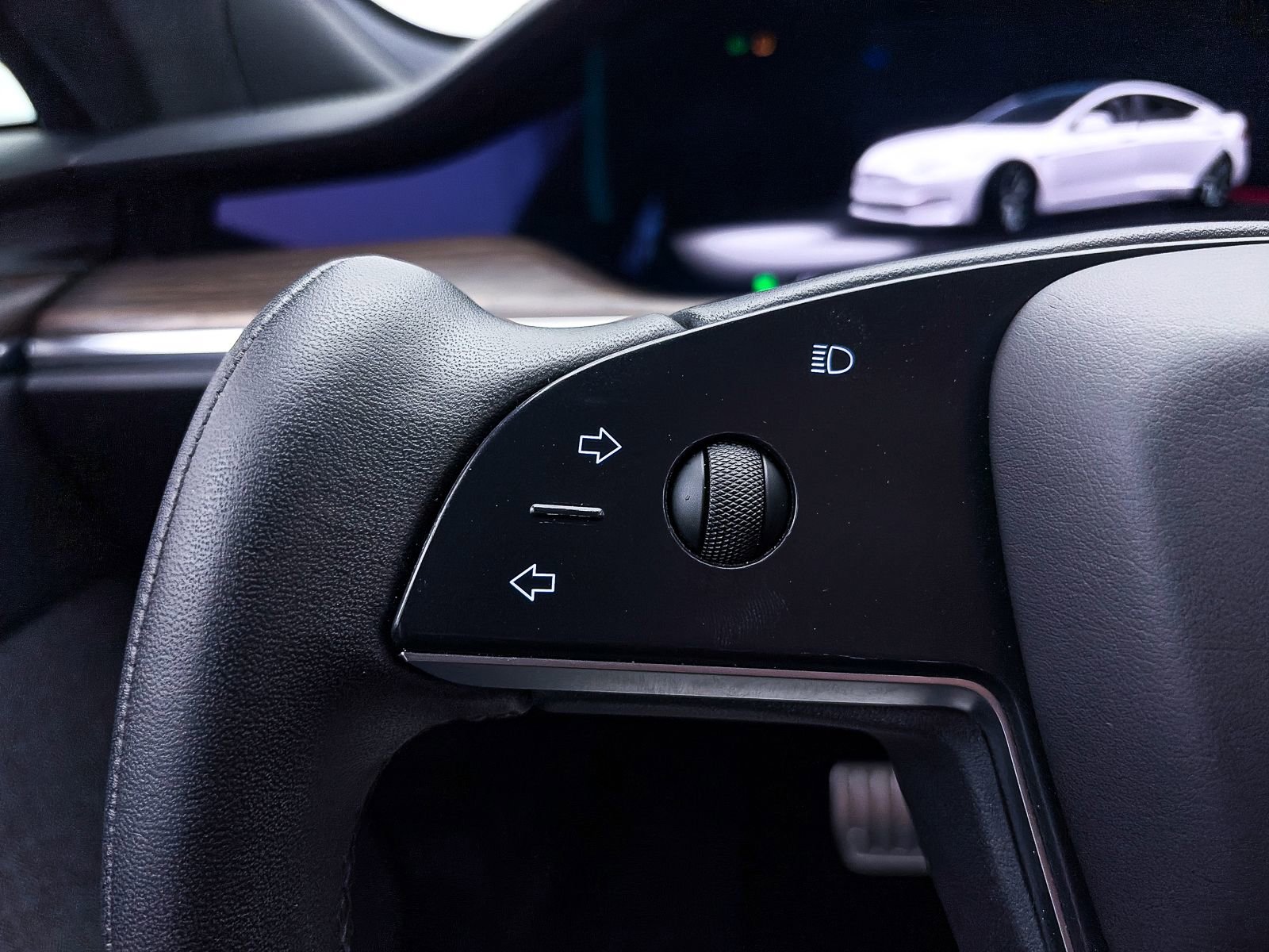 Used 2021 Tesla Model S Plaid image 28