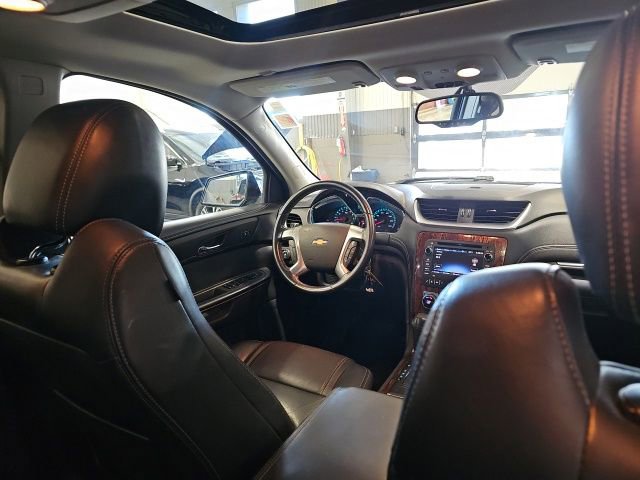 Used 2013 Chevrolet Traverse LTZ FWD image 26