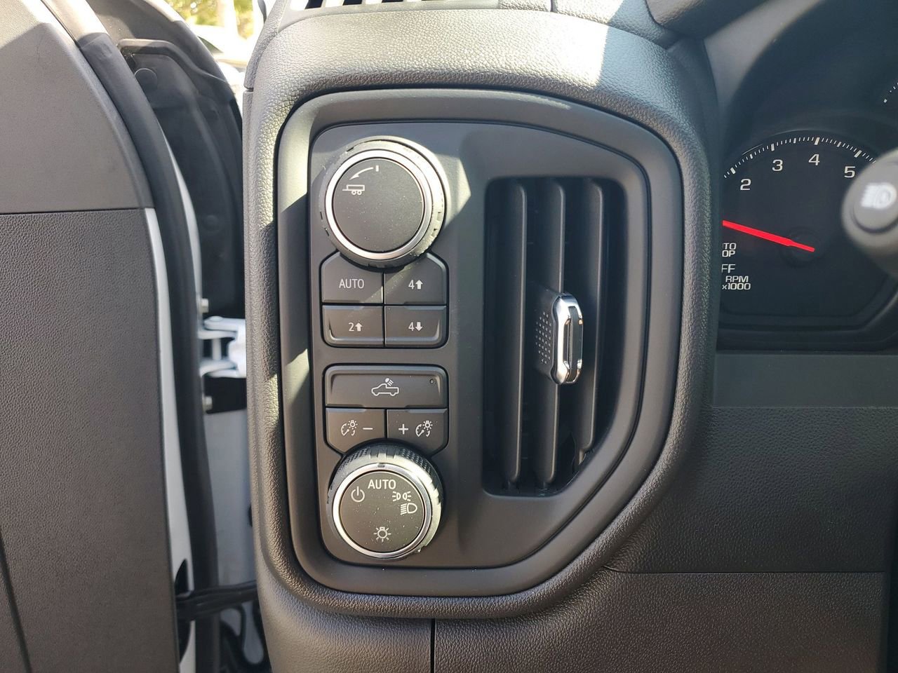 New 2026 Chevrolet Silverado 1500 Custom Trail Boss image 28