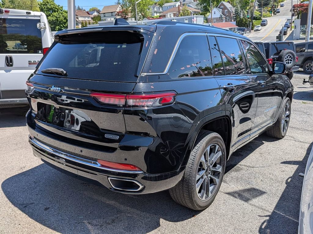 Certified 2022 Jeep Grand Cherokee Overland AWD/4WD image 5