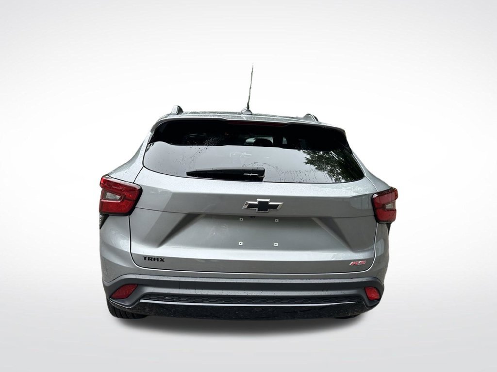 Certified 2024 Chevrolet Trax RS w/ Sunroof Package FWD image 5