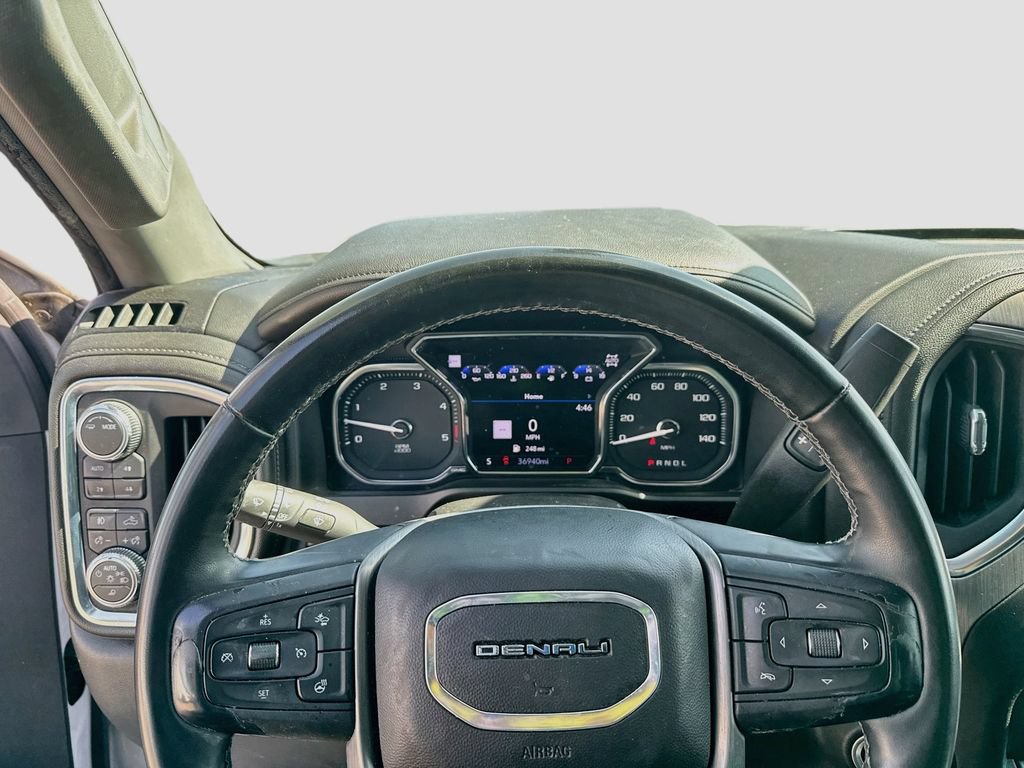 Used 2023 GMC Sierra 2500 Denali w/ Denali Ultimate Package AWD/4WD image 12