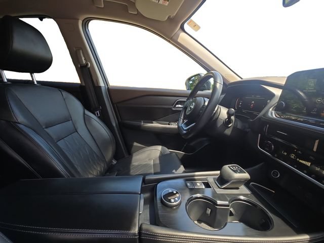 Used 2023 Nissan Rogue Platinum w/ Platinum Premium Package AWD/4WD image 16